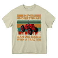 Mossy never underestimate an old man with a tractor retro vintage Heavy Core Tee - artisFamous