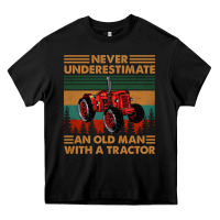Black never underestimate an old man with a tractor retro vintage Heavy Core Tee - artisFamous