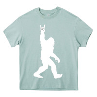 Arona the mountain sasquatch Heavy Core Tee - artisFamous