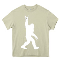 Mossy the mountain sasquatch Heavy Core Tee - artisFamous
