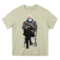 Mossy bernie sitting in the cold with mittens meme Heavy Core Tee - artisFamous