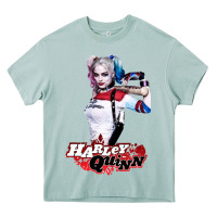 Arona beauty  quinn Heavy Core Tee - artisFamous