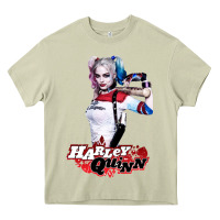 Mossy beauty  quinn Heavy Core Tee - artisFamous
