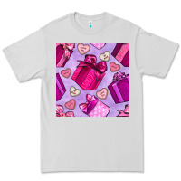 Dove Grey valentines day gift box and cookie seamless pattern Premium Tee - BundleAndBundleShop