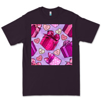 Plum valentines day gift box and cookie seamless pattern Premium Tee - BundleAndBundleShop