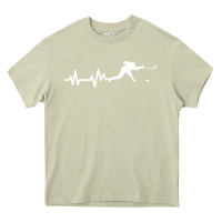 Mossy hockey player heartbeat ice Heavy Core Tee - artisFamous