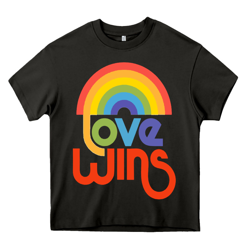 Love  Classic Heavy Core Tee by artisFamous | Teevron