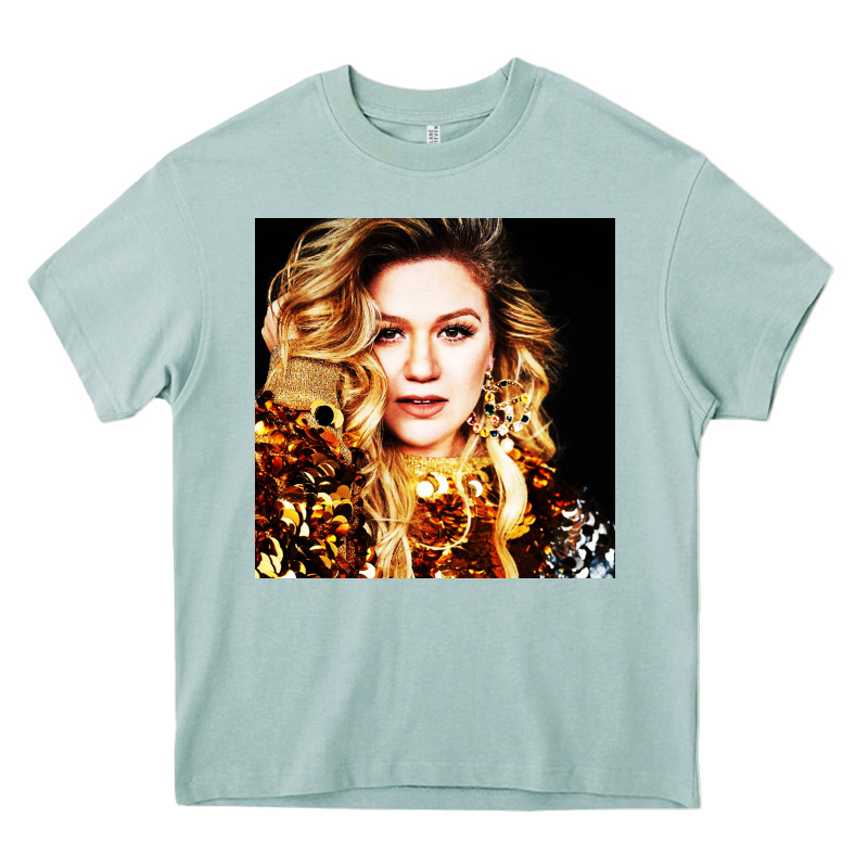 Kelly Clarkson Heavy Core Tee by artisFamous | Teevron
