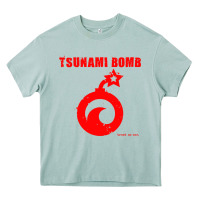 Arona tsunami bomb trust no one Heavy Core Tee - artisFamous