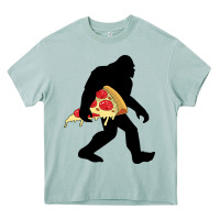 Arona bigfoot carrying pizza Heavy Core Tee - artisFamous