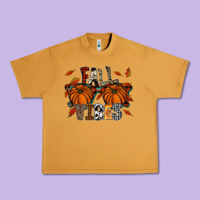 Autumn Style With Pumpkins Urban Heavy Tee Designed By Cowhidedigitalart