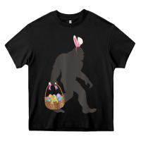 Black funny bigfoot easter design with easter basket and bigfoot t shirt Heavy Core Tee - linhVisuals