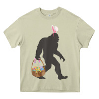 Mossy funny bigfoot easter design with easter basket and bigfoot t shirt Heavy Core Tee - linhVisuals