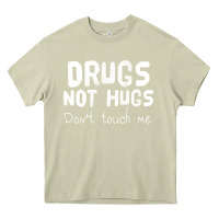 Mossy drugs not hugs Heavy Core Tee - linhVisuals