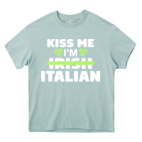 Arona kiss me im italian t  shirt kiss me i'm irish italian patriotic st pat Heavy Core Tee - linhVisuals
