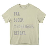 Mossy warhammer Heavy Core Tee - linhVisuals