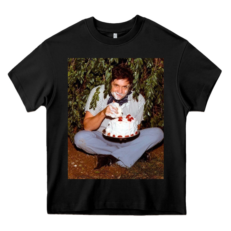 Johnny Cash Eating Cake In A Bush Heavy Core Tee by linhVisuals | Teevron