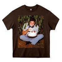 Chocolate Brown johnny cash eating cake in a bush Heavy Core Tee - linhVisuals