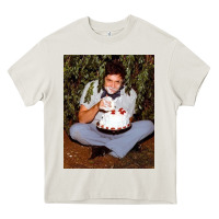 Cream johnny cash eating cake in a bush Heavy Core Tee - linhVisuals