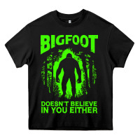 Black bigfoot believer t  shirt bigfoot doesnt believe in you either t  shir Heavy Core Tee - linhVisuals