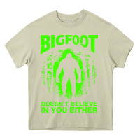 Mossy bigfoot believer t  shirt bigfoot doesnt believe in you either t  shir Heavy Core Tee - linhVisuals