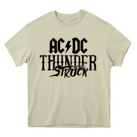 Mossy thunderstruck Heavy Core Tee - linhVisuals