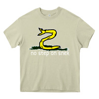 Mossy no step on snek Heavy Core Tee - linhVisuals