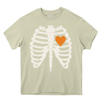 Mossy skeleton rib case orange pumpkin heart vintage halloween anatomy costu Heavy Core Tee - linhVisuals