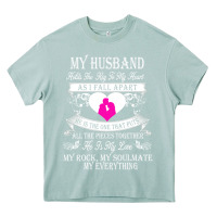 Arona my husband holds the key to my heart Heavy Core Tee - linhVisuals