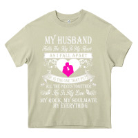 Mossy my husband holds the key to my heart Heavy Core Tee - linhVisuals