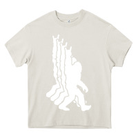Cream retro bigfoot funny sasquatch and peace Heavy Core Tee - linhVisuals