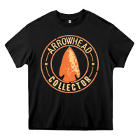 Black arrowhead collector essential Heavy Core Tee - linhVisuals