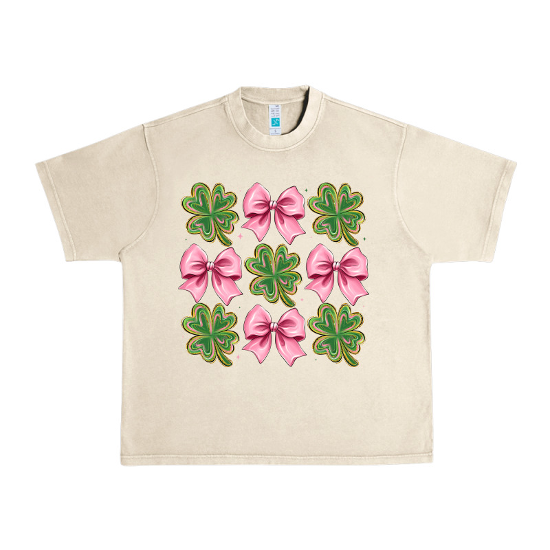 Clover Bow Urban Heavy Tee by CowhideDigitalArt | Teevron