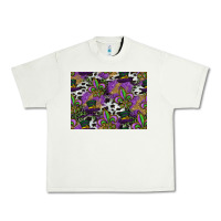 Pistachio mardi gras celebration pattern Urban Heavy Tee - CowhideDigitalArt