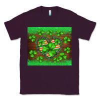 Plum st.patricks heart shamrocks glitter Classic Tee - BarkalooDesign