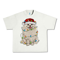 Pistachio white pomeranian with christmas lights Urban Heavy Tee - RanaPortraitStore