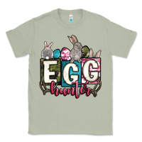Matcha Easter egg hunter Classic Tee - OliviaCreatesArt