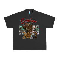 Pigment Black Senior Mom 2023 Urban Heavy Tee - CowhideDigitalArt
