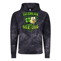 Cloud Black everybody in the pub getting tipsy artiststas Vintage Hoodie - Artiststas