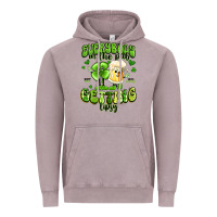 Vintage Zinc everybody in the pub getting tipsy artiststas Vintage Hoodie - Artiststas