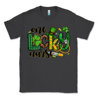 Smoke St. Patrick's Day One lucky Nurse Classic Tee - OliviaCreatesArt