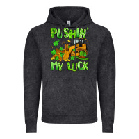 Vintage Black pushin' my luck Vintage Hoodie - Artiststas