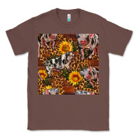 Chestnut Western Spotted Pig With Sunflowers Seamless Classic Tee - FaDigitalArtStudio
