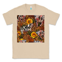 Mushroom Western Spotted Pig With Sunflowers Seamless Classic Tee - FaDigitalArtStudio