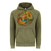 Vintage Olive western hat with sunflowers and rope Vintage Hoodie - Artiststas