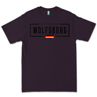 Plum wolfsburg deutschland germany german flag Premium Tee - FloraArt