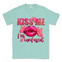 Seafoam Kiss me i'm so confused Valentine's Day Classic Tee - FaDigitalArtStudio