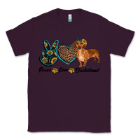 Plum peace love dachshund Classic Tee - RanaPortraitStore