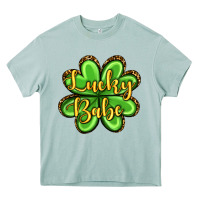 St. Patrick's Lucky Babe Heavy Core Tee | Teevron