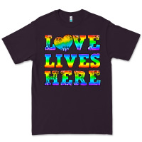Plum Western Love Lives Here Premium Tee - BundleAndBundleShop